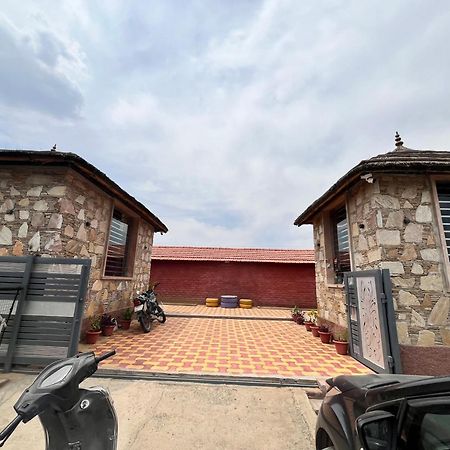 The Royal Hut Hotel Ajmer Exterior photo